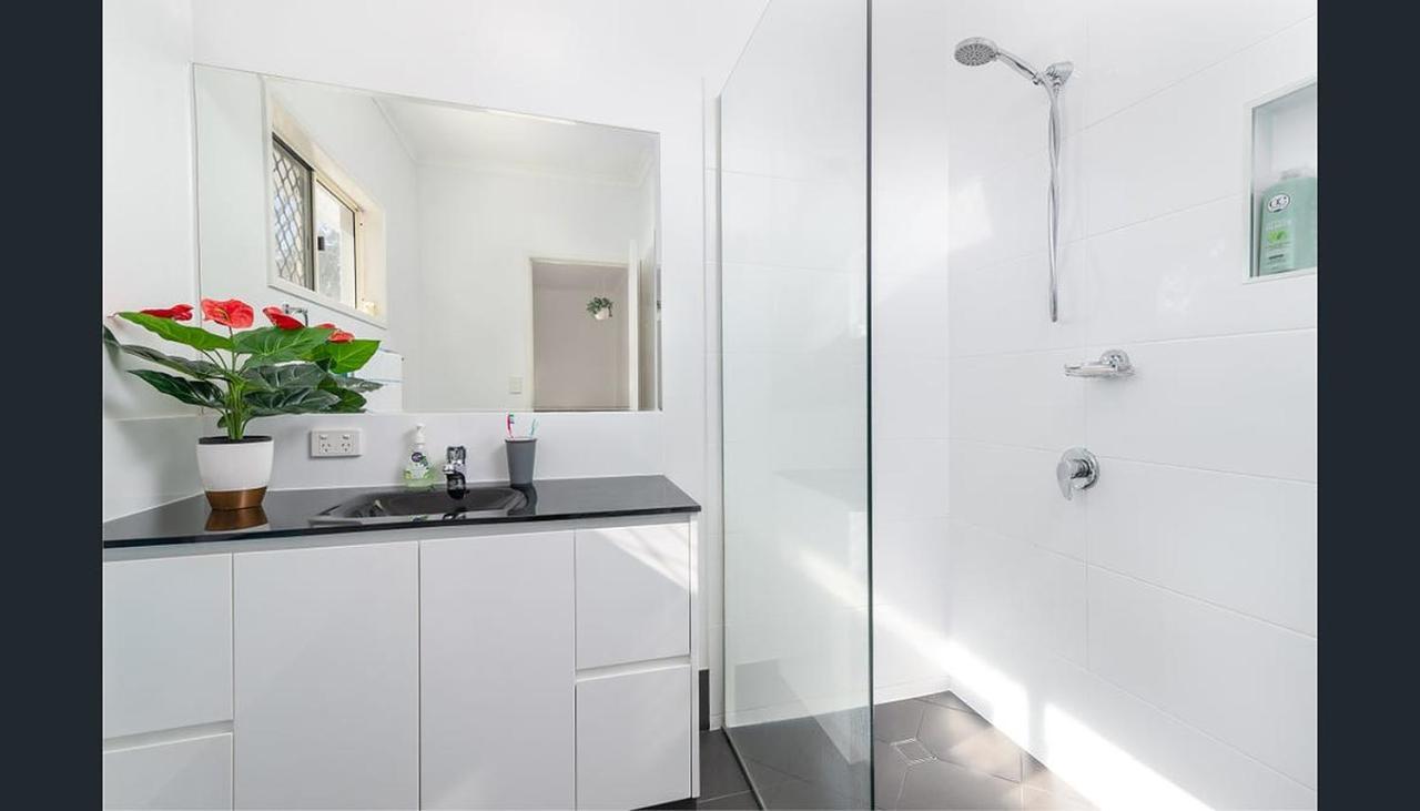 Modern 2 Bedroom Townhouse - Four Mile Beach Escapes Port Douglas Exterior photo