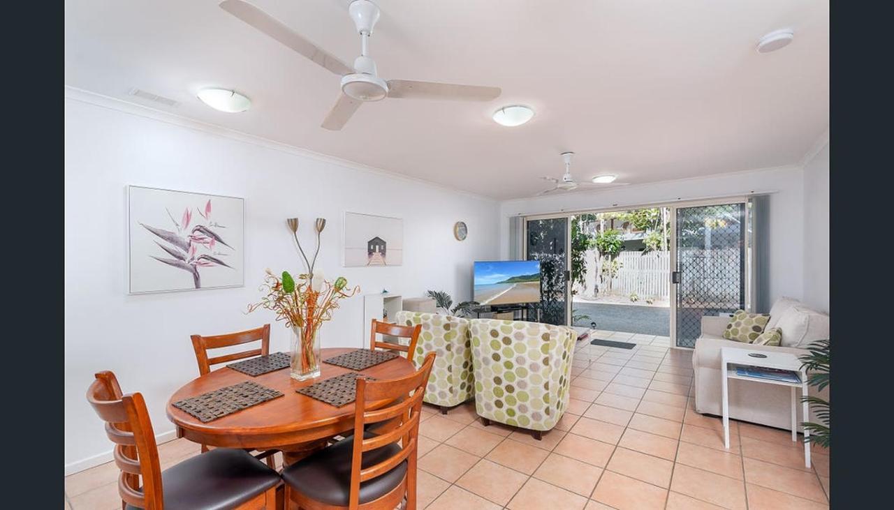 Modern 2 Bedroom Townhouse - Four Mile Beach Escapes Port Douglas Exterior photo