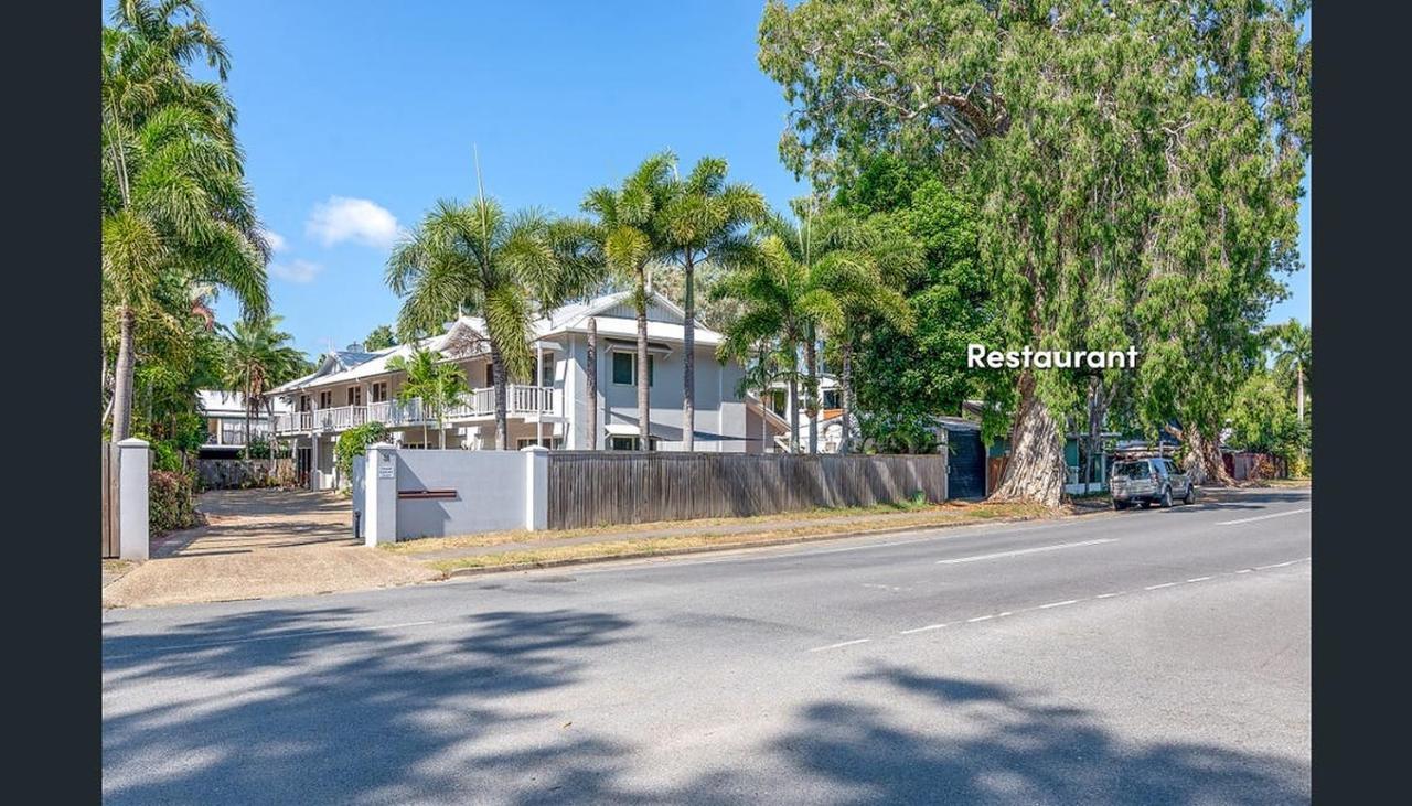 Modern 2 Bedroom Townhouse - Four Mile Beach Escapes Port Douglas Exterior photo