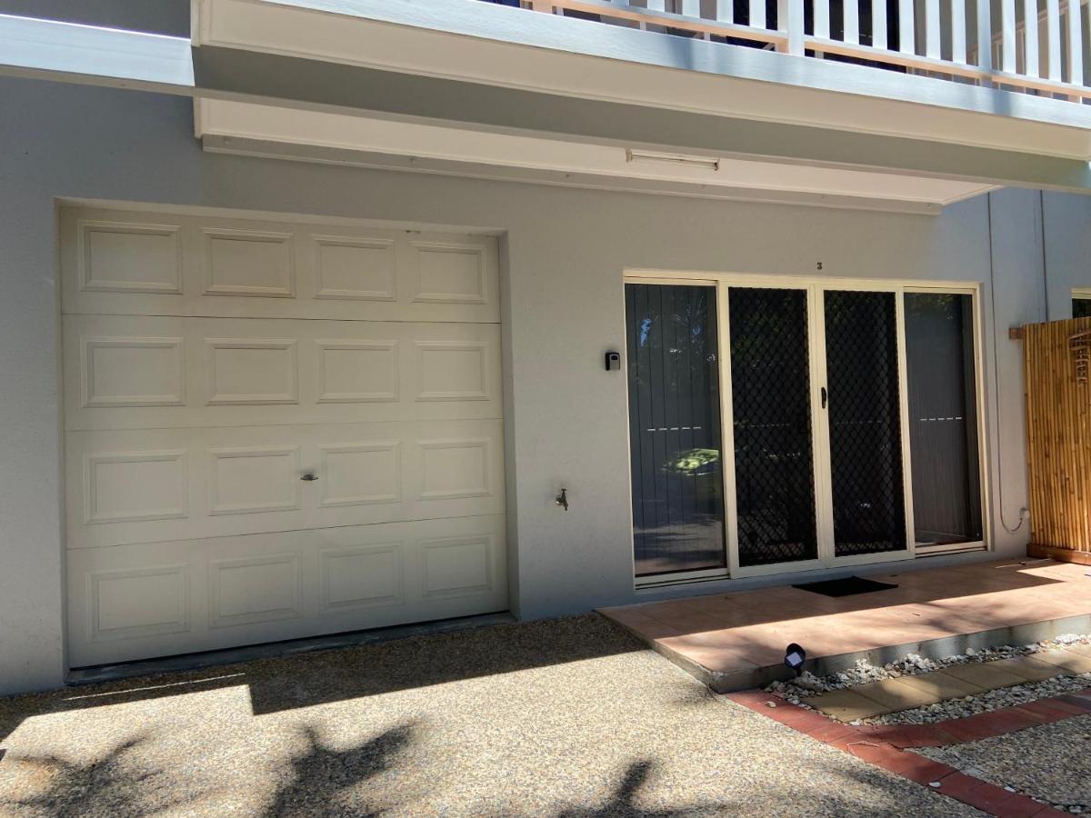 Modern 2 Bedroom Townhouse - Four Mile Beach Escapes Port Douglas Exterior photo