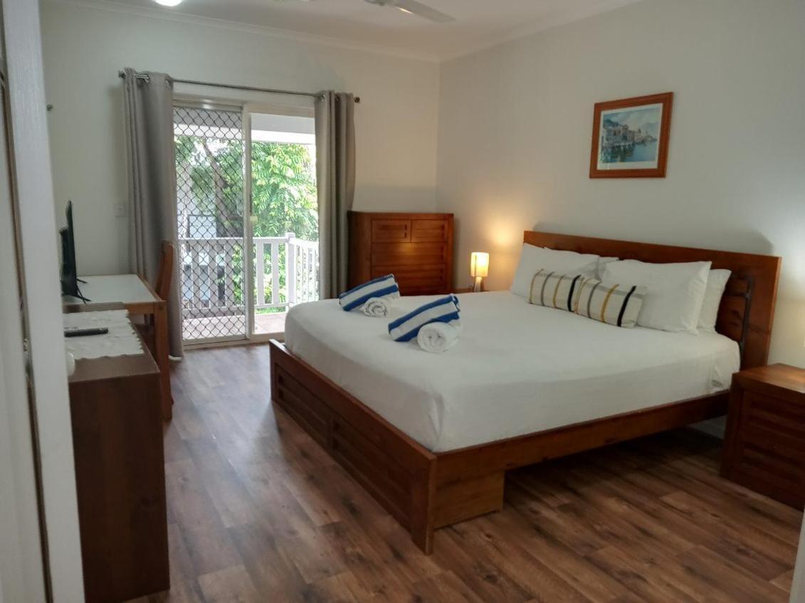 Modern 2 Bedroom Townhouse - Four Mile Beach Escapes Port Douglas Exterior photo